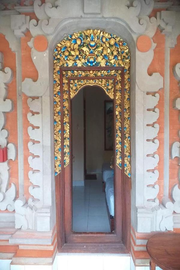 Nushe Hostel Batununggul Bagian luar foto